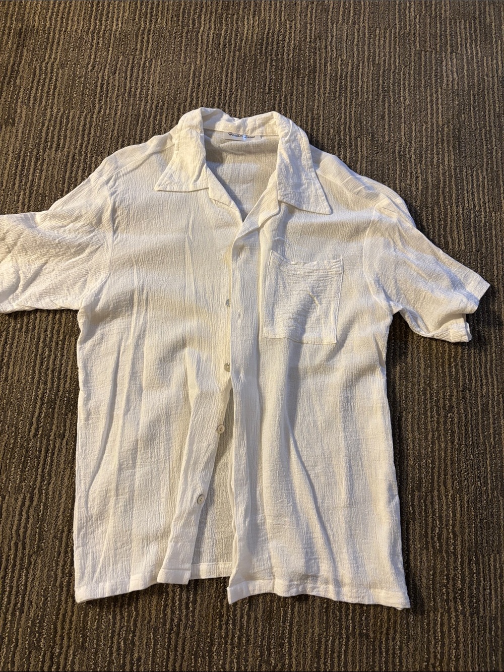 Men's White Short-Sleeve Button-Up Shirt - Lightweight Casual
